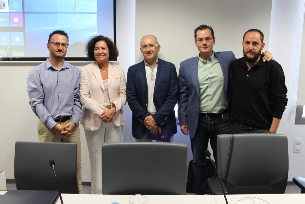 Parte del equipo del proyecto Knowmetrics
